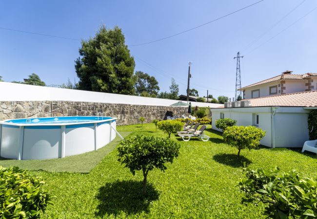 Casa em Ponte de Lima - Casa da Hera by House and People, Ponte de Lima Casa em Ponte de Lima - Casa da Hera by House and People, Ponte de Lima