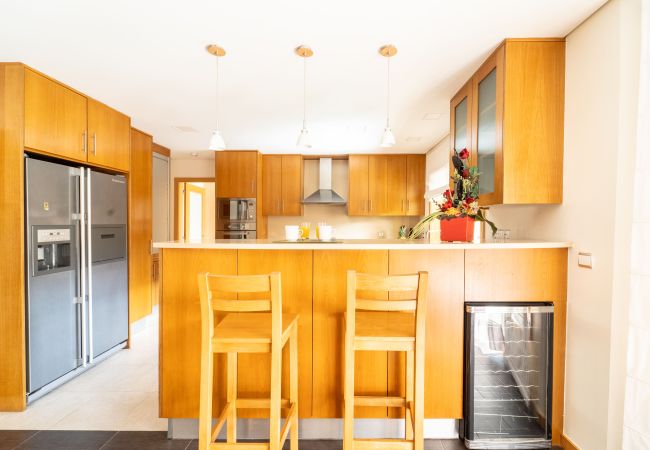 Casa em Braga - Casa de Palmeira by House and People Casa em Braga - Casa de Palmeira by House and People