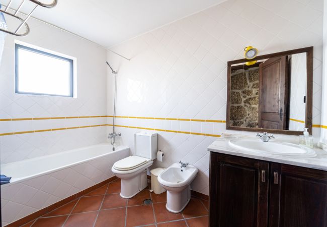 Casa em Vieira do Minho - Casa do Souto Vieira do Minho - Casa Rural com piscina by House and People Casa em Vieira do Minho - Casa do Souto Vieira do Minho - Casa Rural com piscina by House and People