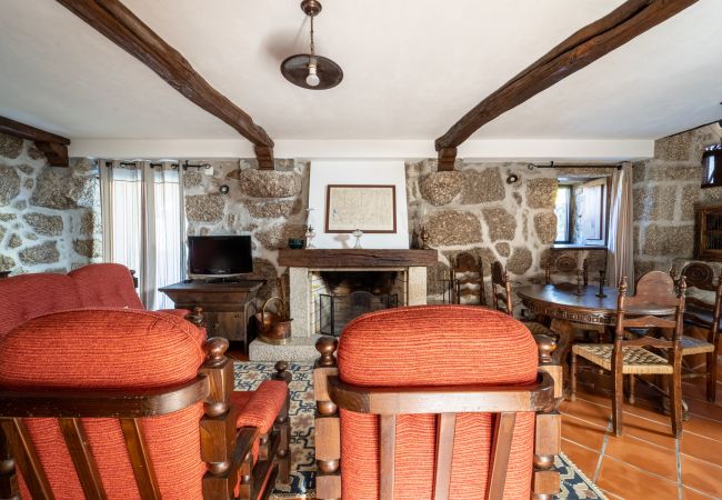 Casa em Vieira do Minho - Casa do Souto Vieira do Minho - Casa Rural com piscina by House and People Casa em Vieira do Minho - Casa do Souto Vieira do Minho - Casa Rural com piscina by House and People