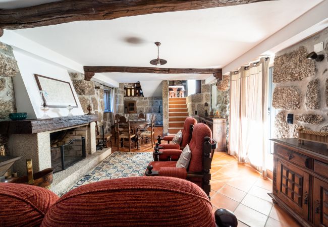 Casa em Vieira do Minho - Casa do Souto Vieira do Minho - Casa Rural com piscina by House and People Casa em Vieira do Minho - Casa do Souto Vieira do Minho - Casa Rural com piscina by House and People