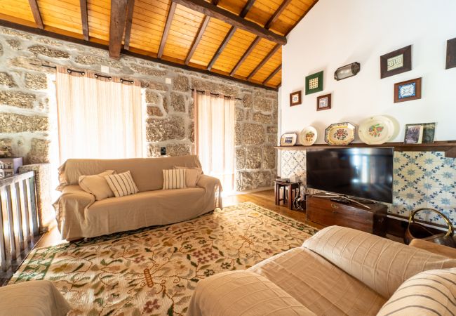 Casa em Vieira do Minho - Casa do Souto Vieira do Minho - Casa Rural com piscina by House and People Casa em Vieira do Minho - Casa do Souto Vieira do Minho - Casa Rural com piscina by House and People