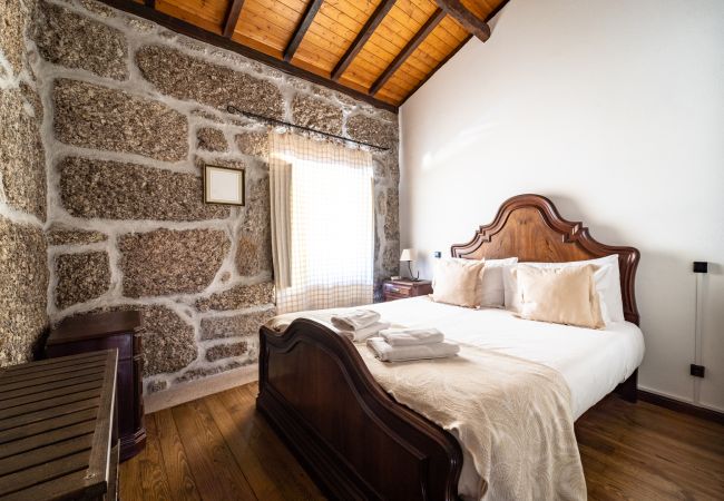 Casa em Vieira do Minho - Casa do Souto Vieira do Minho - Casa Rural com piscina by House and People Casa em Vieira do Minho - Casa do Souto Vieira do Minho - Casa Rural com piscina by House and People