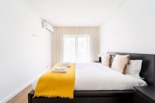 Apartamento em Braga - António Marinho by House and People