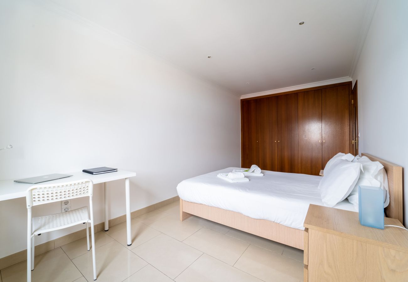 Apartamento em Braga - Taxa Duplex - T4 familiar no centro da cidade - Braga