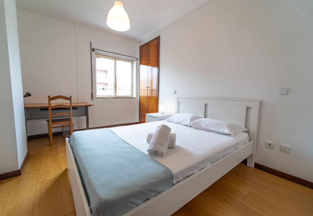 Apartamento em Braga - Artur Bivar - T4 familiar junto ao parque desportivo da Rodovia - Braga