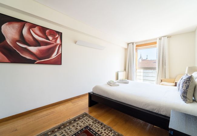 Apartamento em Braga - Alameda Ribeiro - T4 no centro histórico - Braga Apartamento em Braga - Alameda Ribeiro - T4 no centro histórico - Braga