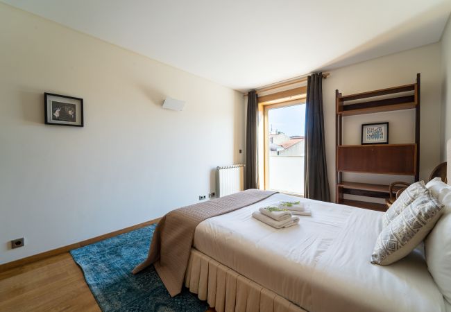 Apartamento em Braga - Alameda Ribeiro - T4 no centro histórico - Braga Apartamento em Braga - Alameda Ribeiro - T4 no centro histórico - Braga