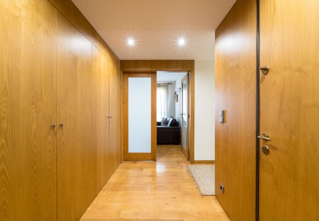 Apartamento em Braga - Alameda Ribeiro - T4 no centro histórico - Braga Apartamento em Braga - Alameda Ribeiro - T4 no centro histórico - Braga