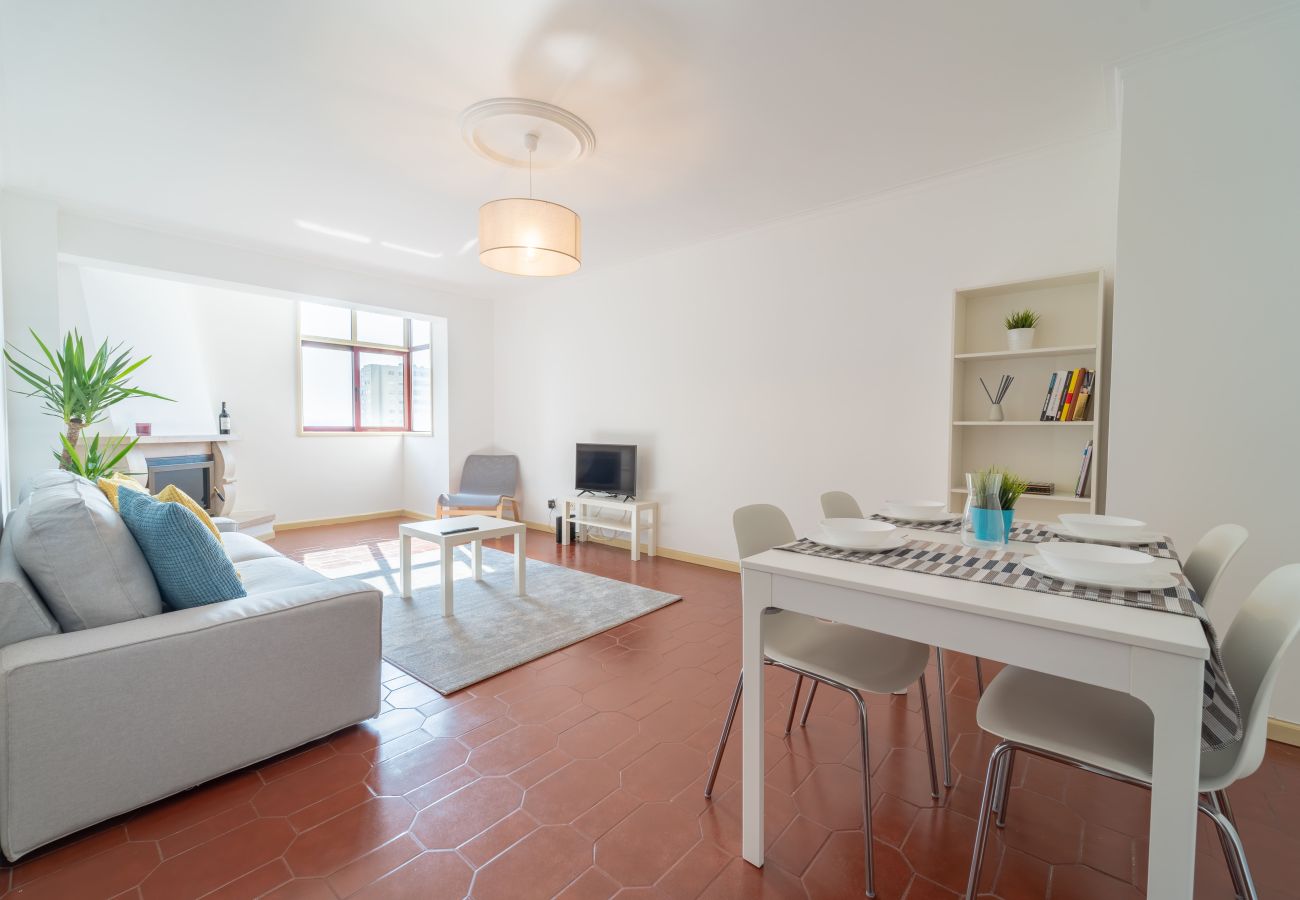 Apartamento em Braga - Feliciano Ramos 2 - T4 familiar perto do centro da cidade - Braga
