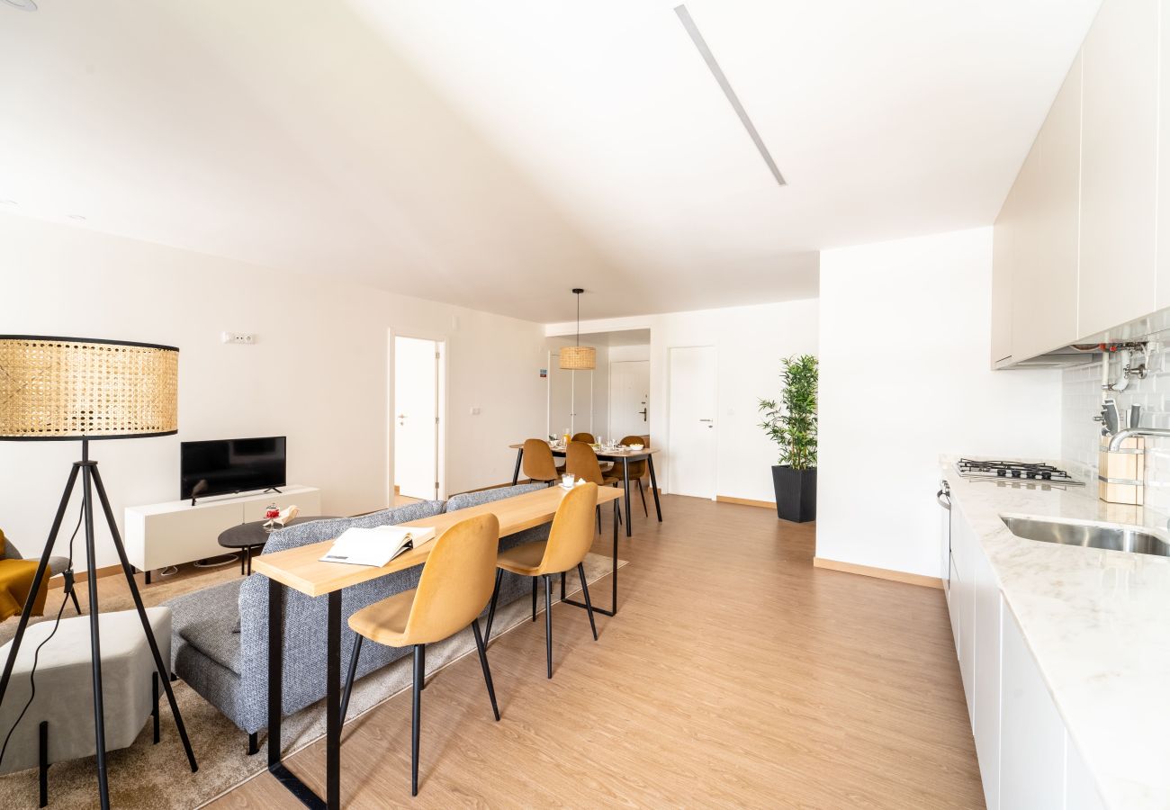 Apartamento em Braga - Feliciano Ramos 3 - T4 familiar perto do centro da cidade - Braga