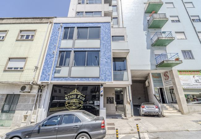 Apartamento em Braga - The Locomotive Flat by House and People  Apartamento em Braga - The Locomotive Flat by House and People