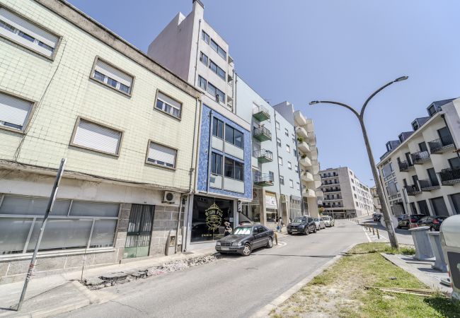 Apartamento em Braga - The Locomotive Flat by House and People  Apartamento em Braga - The Locomotive Flat by House and People