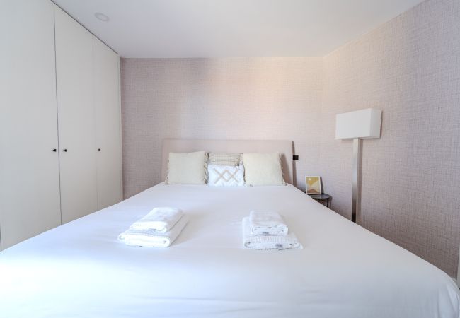Apartamento em Braga - The Locomotive Flat by House and People  Apartamento em Braga - The Locomotive Flat by House and People