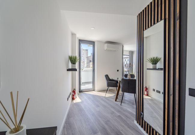 Apartamento em Braga - The Locomotive Flat by House and People  Apartamento em Braga - The Locomotive Flat by House and People