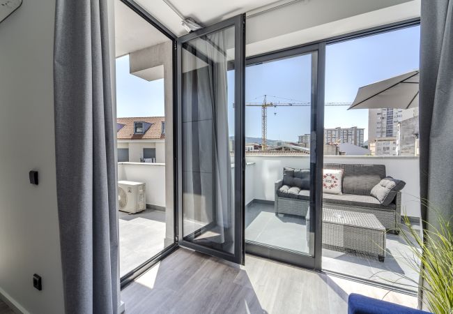 Apartamento em Braga - The Locomotive Flat by House and People  Apartamento em Braga - The Locomotive Flat by House and People