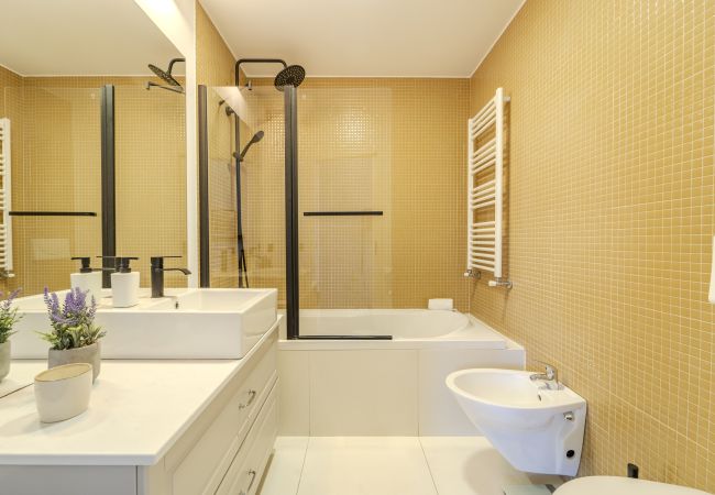 Apartamento em Braga - The Locomotive Flat by House and People  Apartamento em Braga - The Locomotive Flat by House and People