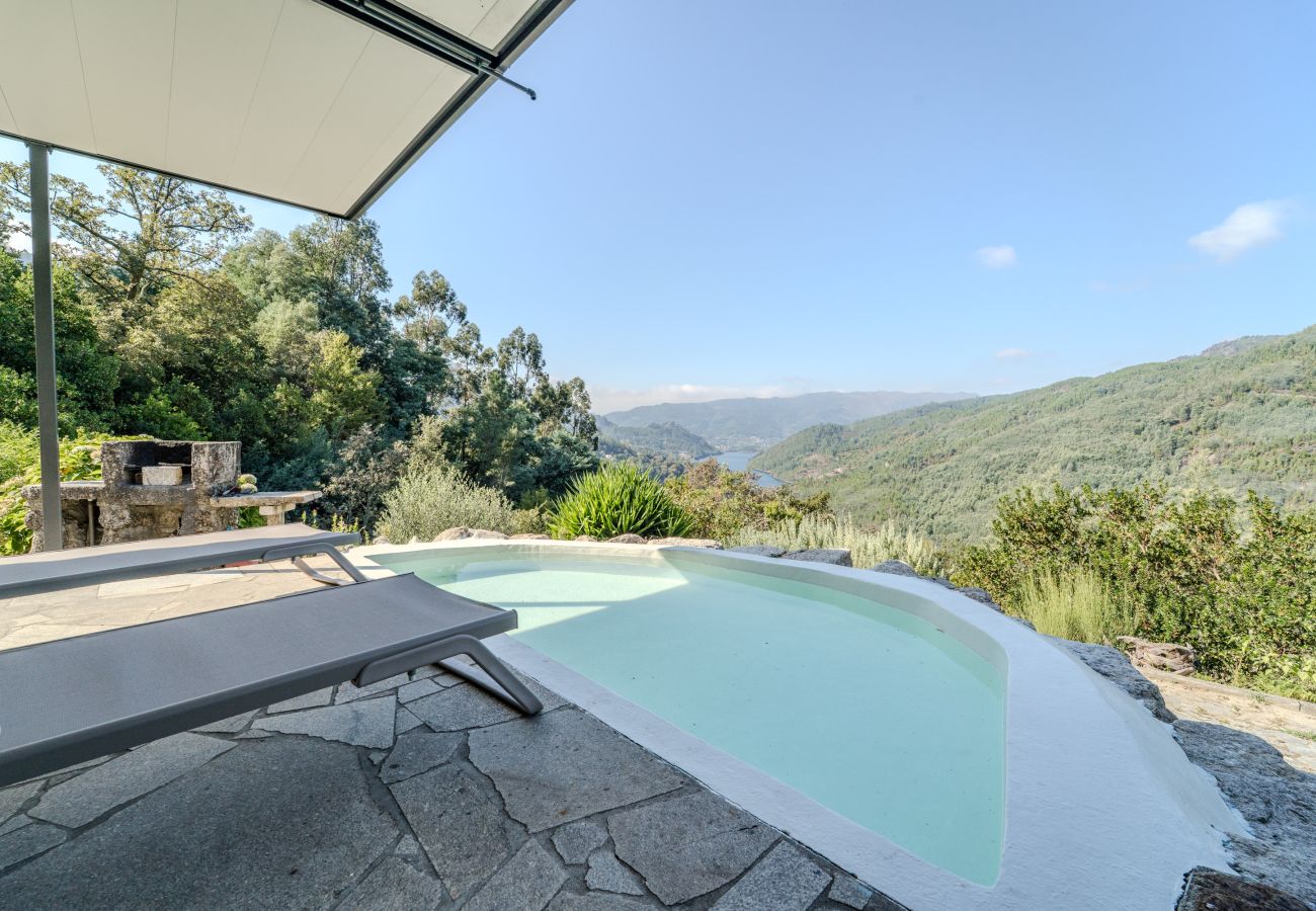 Casa em Vieira do Minho - Sorte das Gestaças by House and People