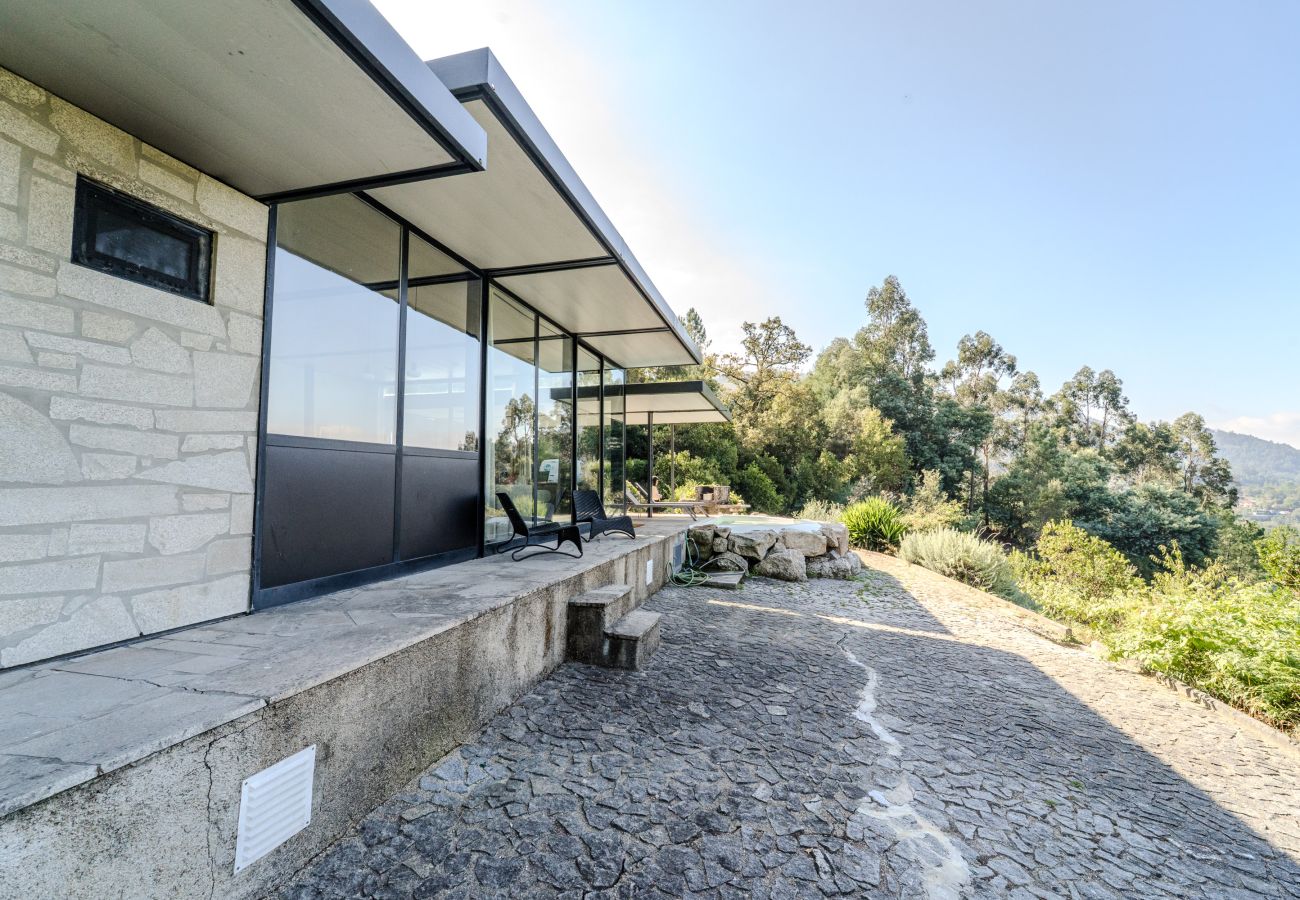 Casa em Vieira do Minho - Sorte das Gestaças by House and People