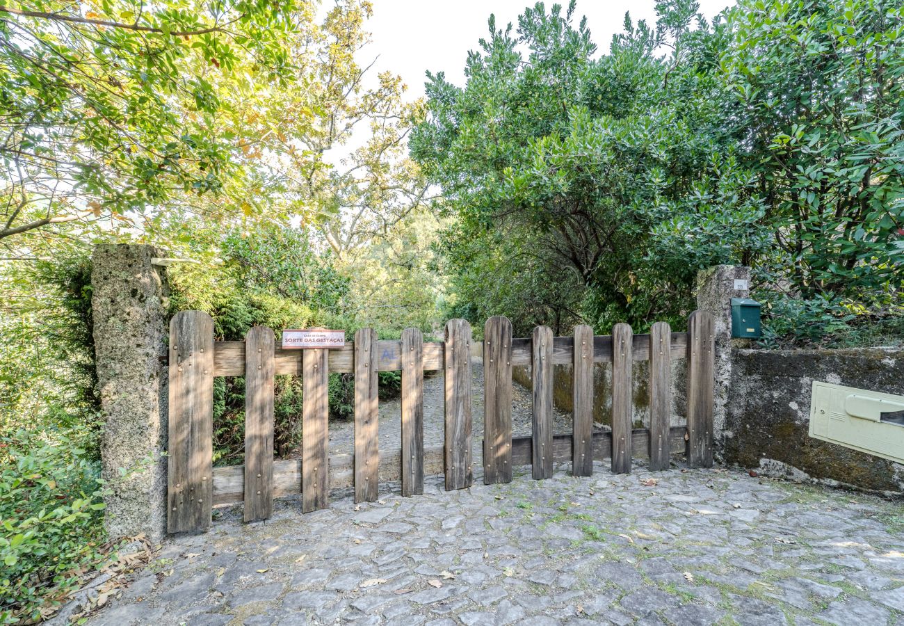 Casa em Vieira do Minho - Sorte das Gestaças by House and People