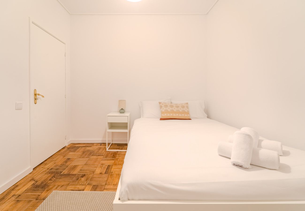 Apartamento em Braga - El&amp;amp;amp;amp;amp;iacute;sio&amp;amp;amp;amp;amp;#039;s Urban Apartment by House and People 