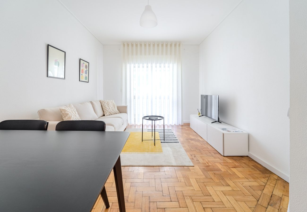 Apartamento em Braga - El&amp;amp;amp;amp;amp;iacute;sio&amp;amp;amp;amp;amp;#039;s Urban Apartment by House and People 