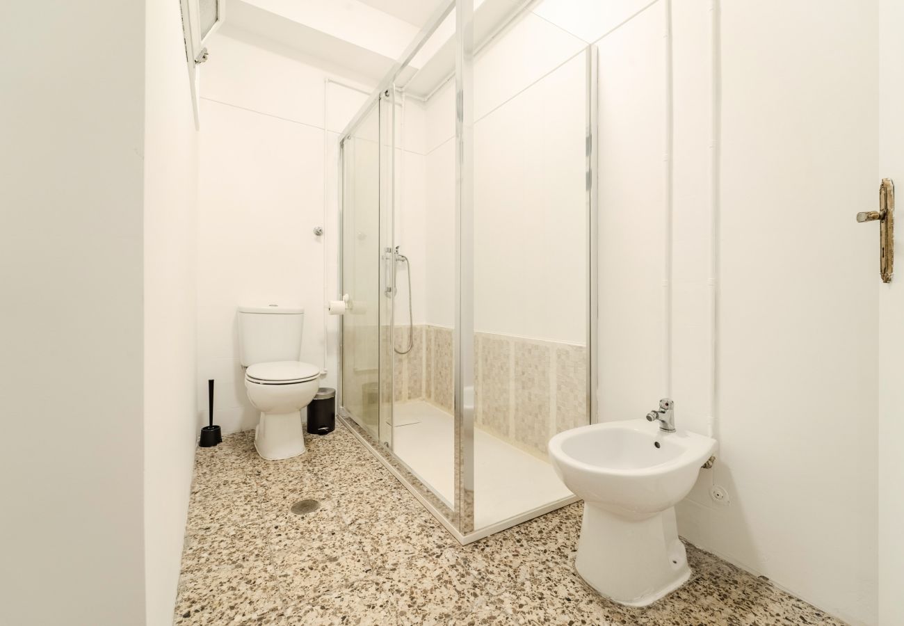 Apartamento em Braga - El&amp;amp;amp;amp;amp;iacute;sio&amp;amp;amp;amp;amp;#039;s Urban Apartment by House and People 