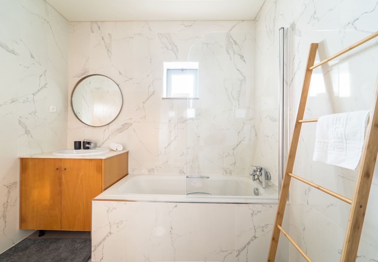Apartment in Braga - Espírito Santo - T4 apartamento familiar - Braga