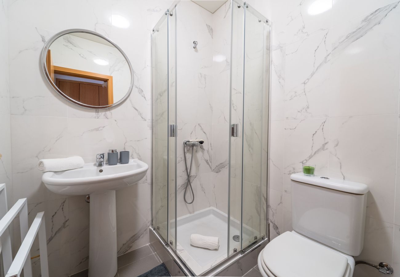 Apartment in Braga - Espírito Santo - T4 apartamento familiar - Braga
