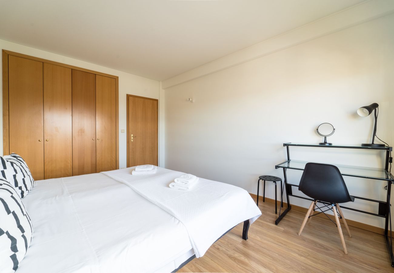 Apartment in Braga - Espírito Santo - T4 apartamento familiar - Braga