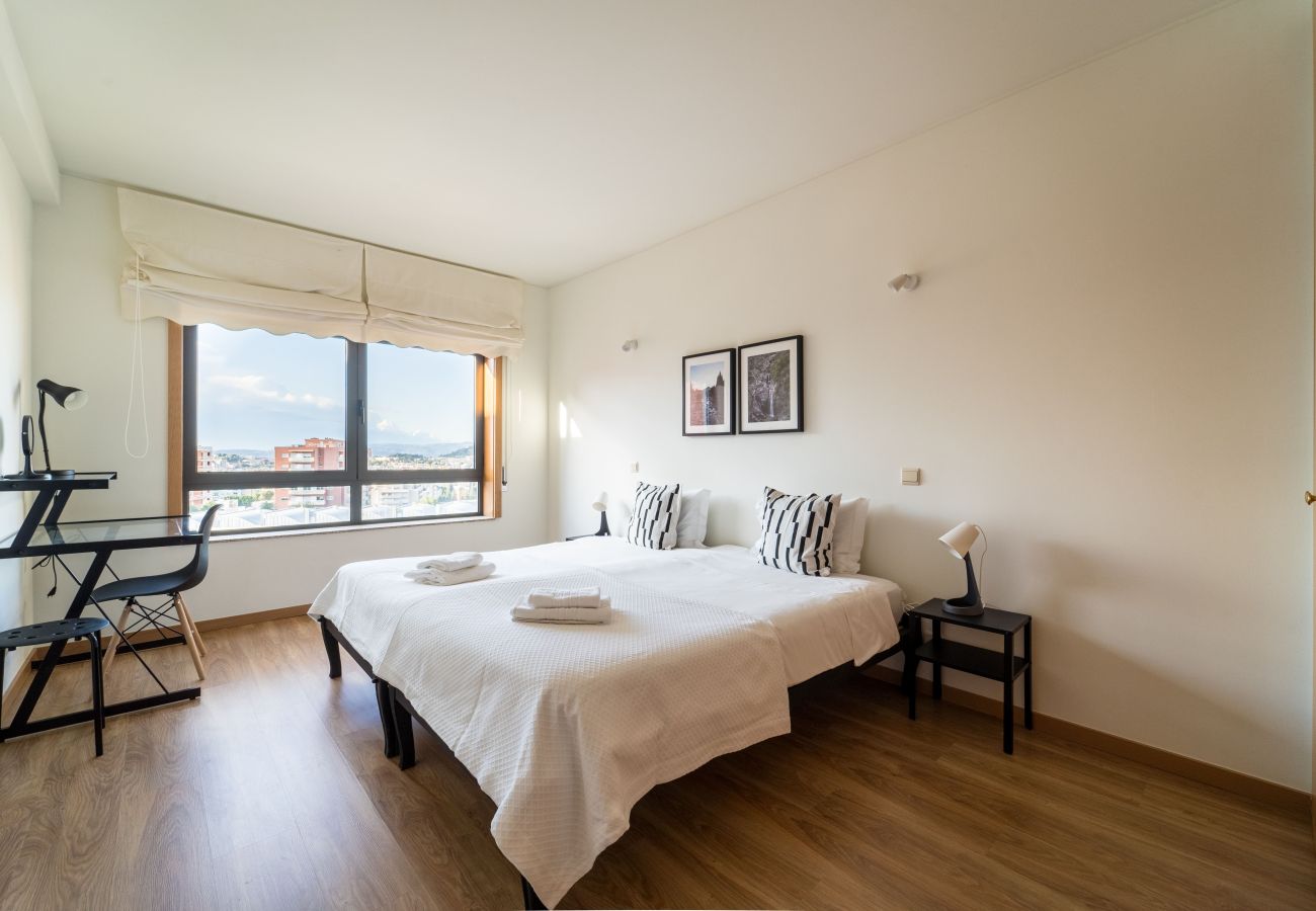Apartment in Braga - Espírito Santo - T4 apartamento familiar - Braga