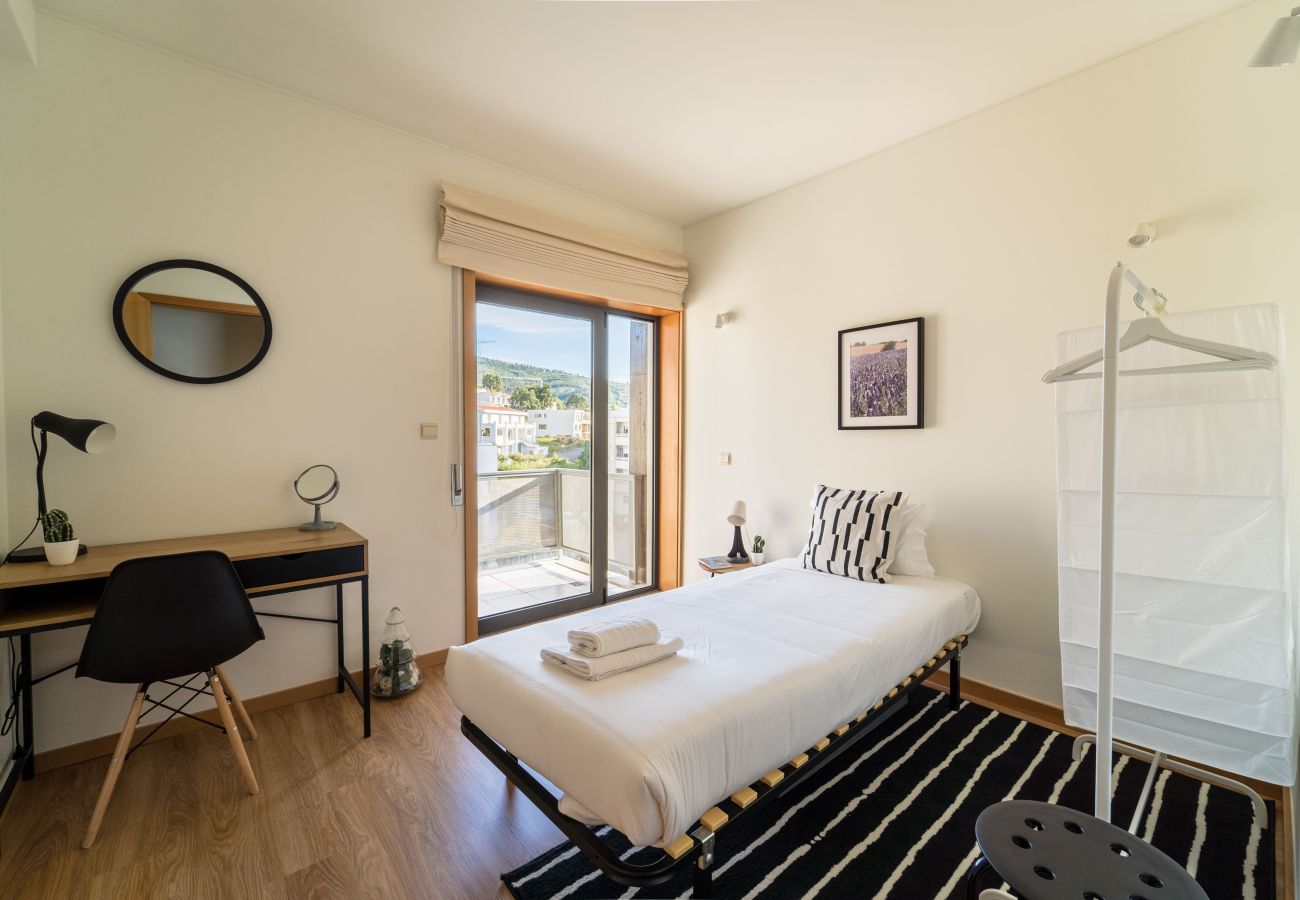 Apartment in Braga - Espírito Santo - T4 apartamento familiar - Braga