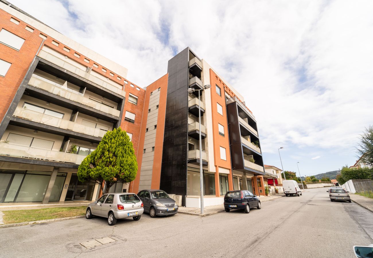 Apartment in Braga - Espírito Santo - T4 apartamento familiar - Braga