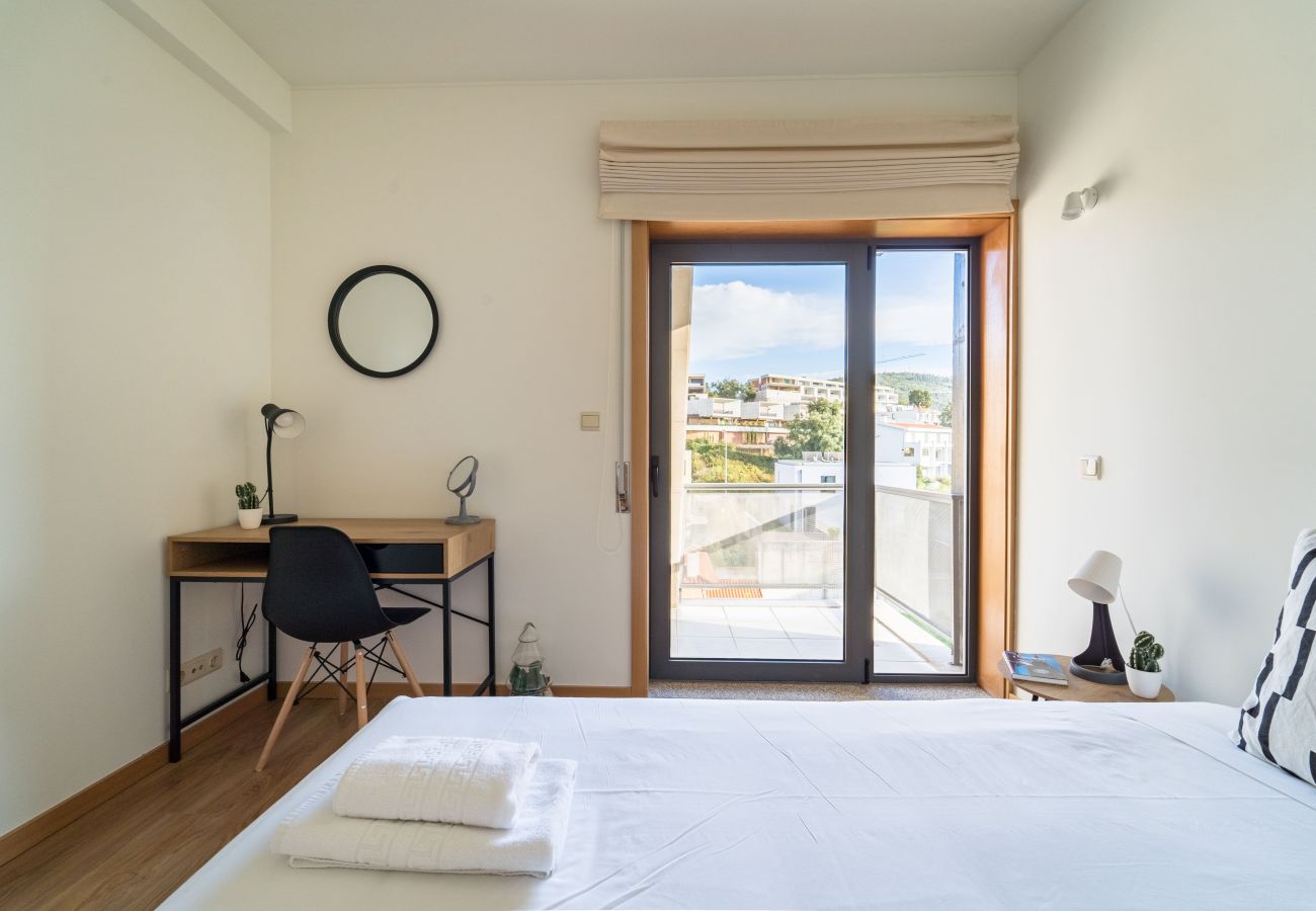 Apartment in Braga - Espírito Santo - T4 apartamento familiar - Braga
