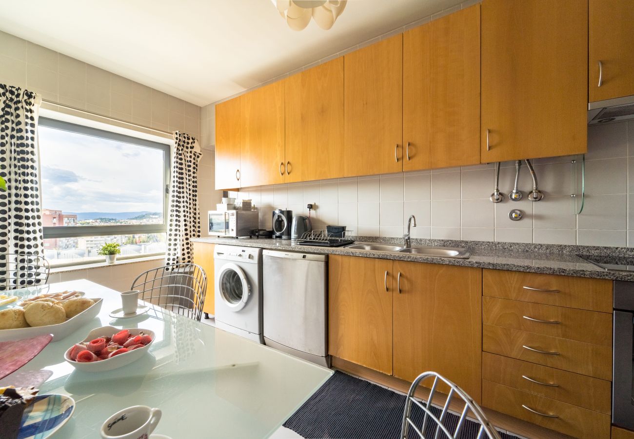 Apartment in Braga - Espírito Santo - T4 apartamento familiar - Braga