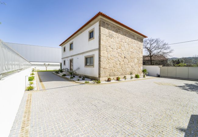 House in Barcelos - Casa Eido Doce by House and People House in Barcelos - Casa Eido Doce by House and People