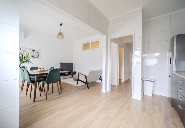 Apartment in Braga - Cruz Design by House and People Apartment in Braga - Cruz Design by House and People