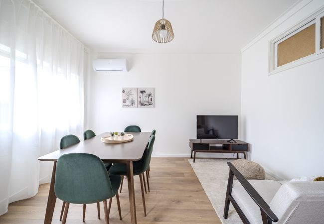 Apartment in Braga - Cruz Design by House and People Apartment in Braga - Cruz Design by House and People