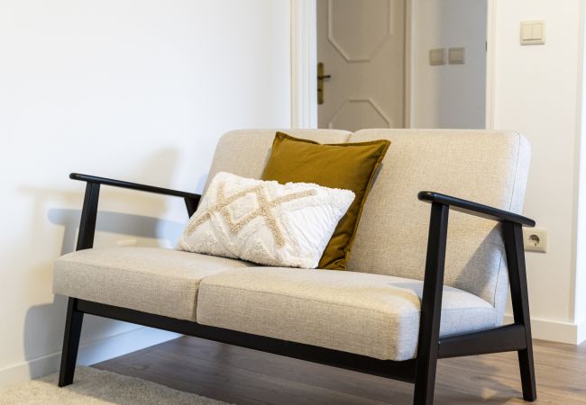 Apartment in Braga - Cruz Design by House and People Apartment in Braga - Cruz Design by House and People