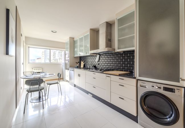Apartment in Braga - Maximus Design By House and People Apartment in Braga - Maximus Design By House and People