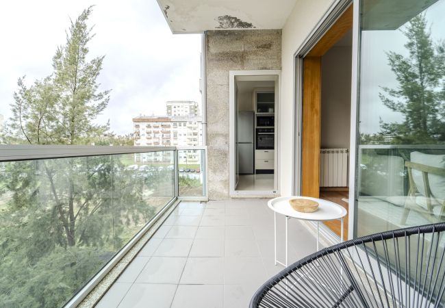 Apartment in Braga - Maximus Design By House and People Apartment in Braga - Maximus Design By House and People