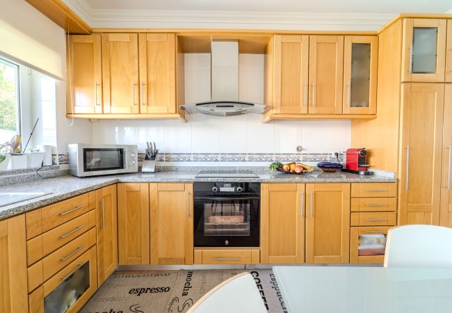 House in Carapeços - Casa Ar-Belo by House and People  House in Carapeços - Casa Ar-Belo by House and People