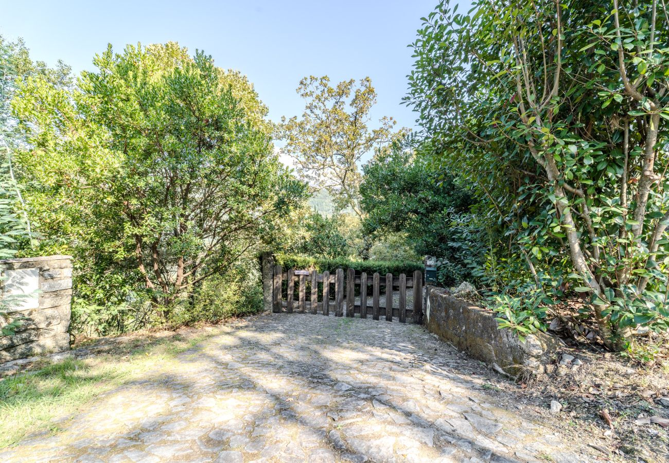 House in Vieira do Minho - Sorte das Gestaças by House and People