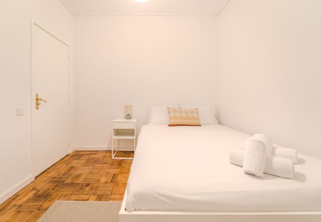 Apartment in Braga - Urban Moura Flat by House and People Apartment in Braga - Urban Moura Flat by House and People