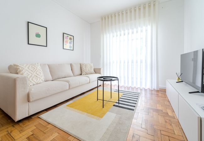 Apartment in Braga - Urban Moura Flat by House and People Apartment in Braga - Urban Moura Flat by House and People
