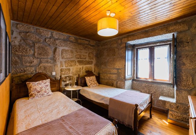 Casa en Vieira do Minho - Casa da Capela - House with infinity pool by House and People  Casa en Vieira do Minho - Casa da Capela - House with infinity pool by House and People