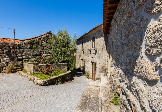 Casa en Vieira do Minho - Casa da Capela - House with infinity pool by House and People  Casa en Vieira do Minho - Casa da Capela - House with infinity pool by House and People