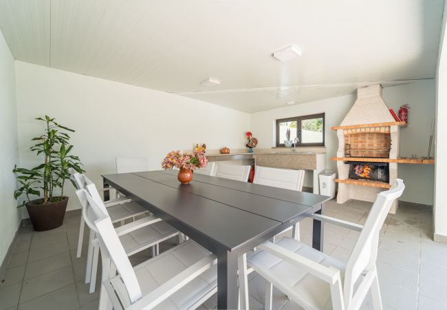 Casa en Barcelos - Casa de Eiró by House and People, Barcelos Casa en Barcelos - Casa de Eiró by House and People, Barcelos