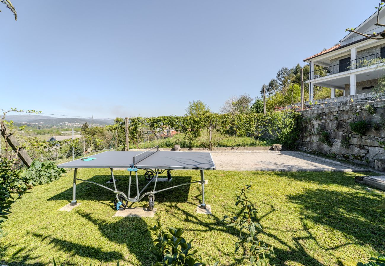 Casa en Guimarães - Gondomar Guimarães - Moradia V3 com piscina natural by House and People