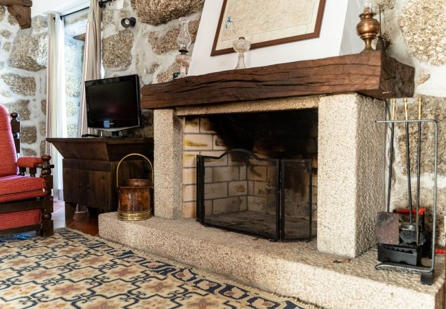 Casa en Vieira do Minho - Casa do Souto Vieira do Minho - Casa Rural com piscina by House and People Casa en Vieira do Minho - Casa do Souto Vieira do Minho - Casa Rural com piscina by House and People